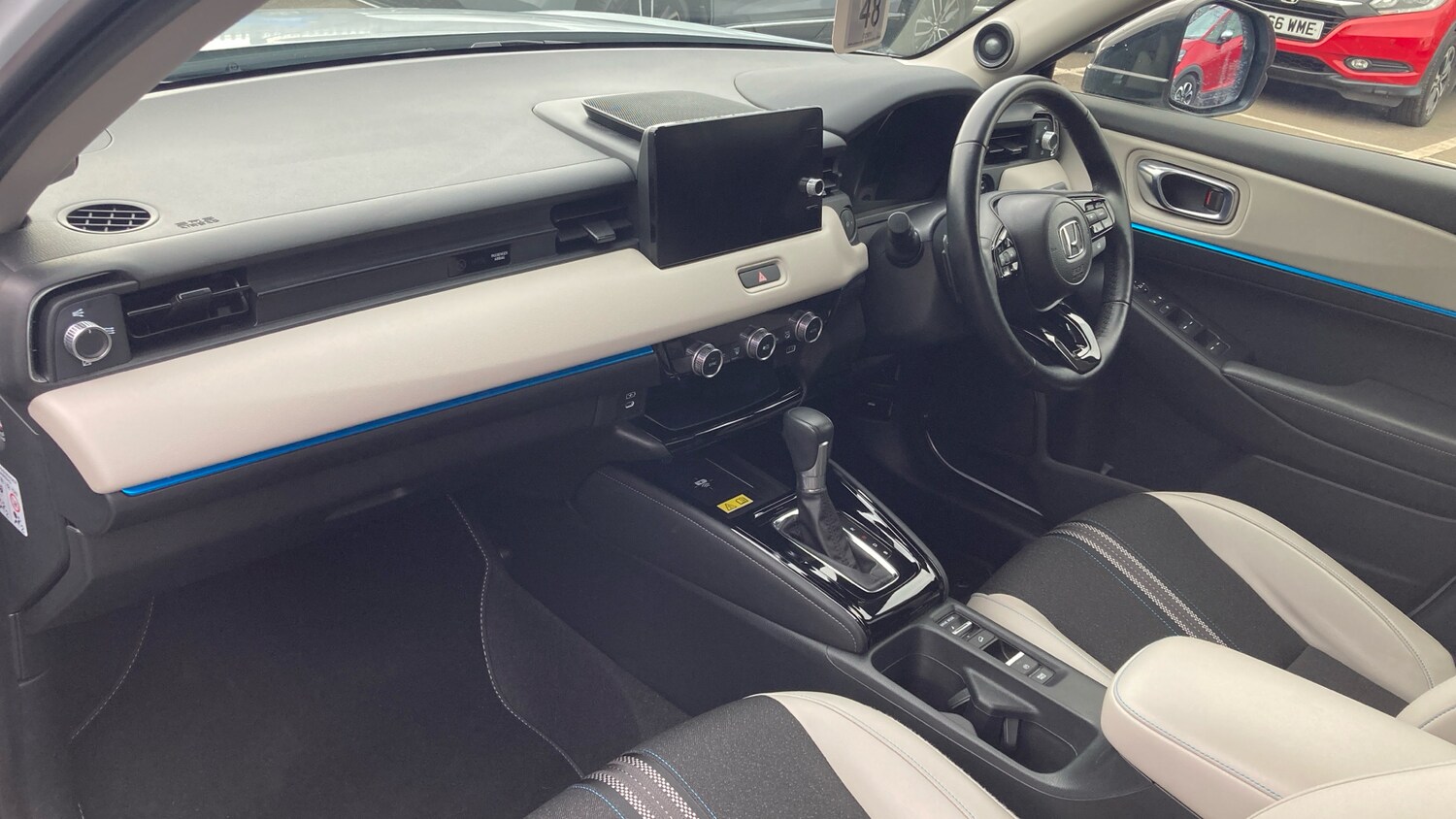 Used Honda HR-V 2024 for sale - 77963092: Photo 2