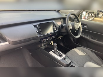 Used Honda Jazz 2023 for sale - 78644101: Photo