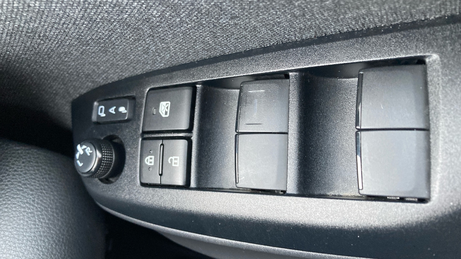 Used Toyota Yaris Cross 2022 for sale - 76777913: Photo 19