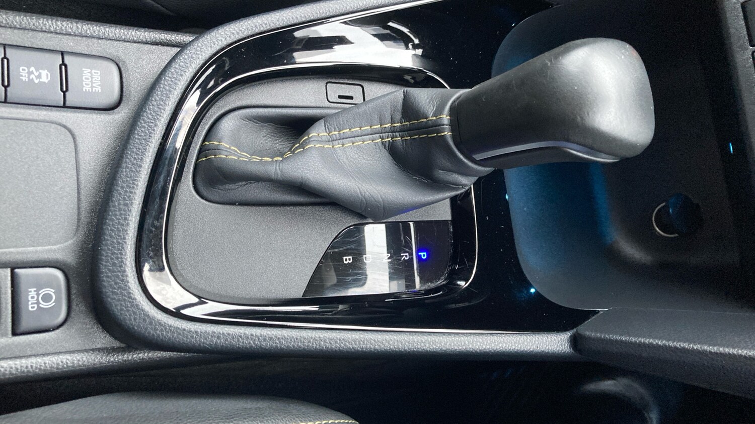 Used Toyota Yaris Cross 2022 for sale - 76777913: Photo 24