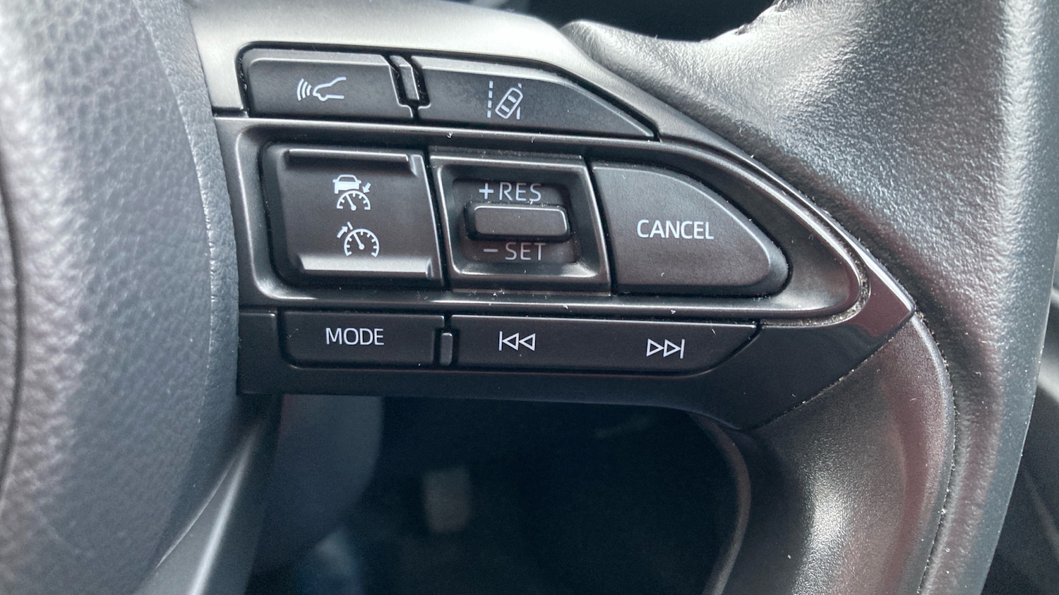 Used Toyota Yaris Cross 2022 for sale - 76777913: Photo 25