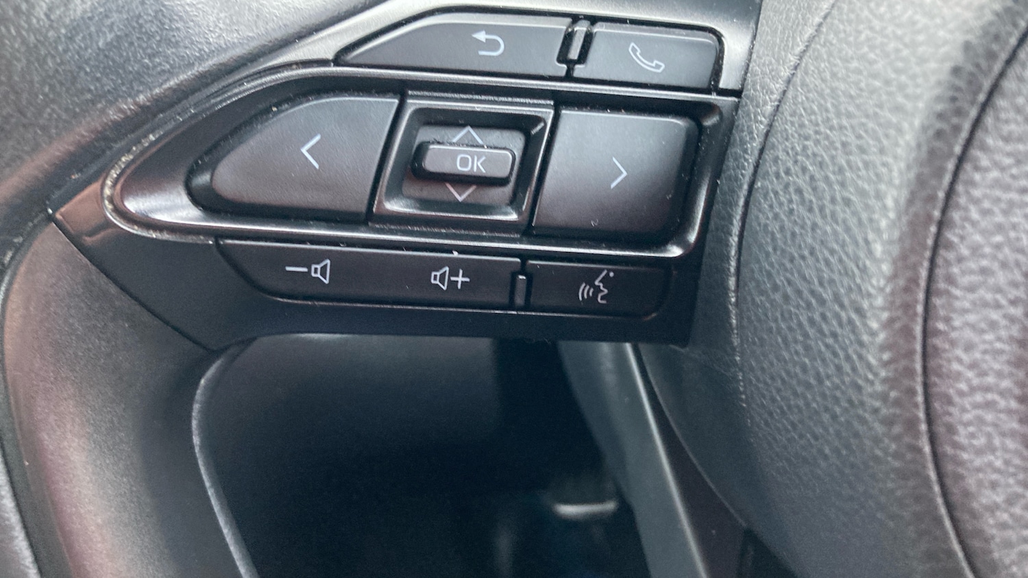 Used Toyota Yaris Cross 2022 for sale - 76777913: Photo 26