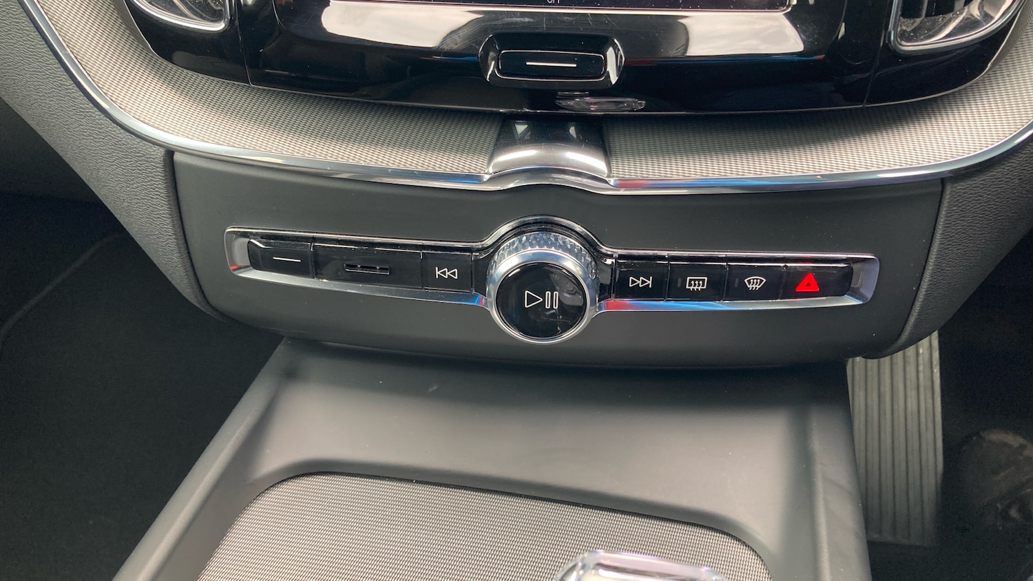 Used Volvo XC60 2023 for sale - 77935146: Photo 21