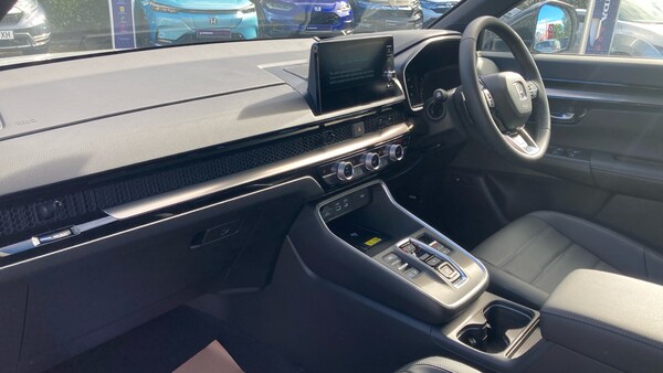 Used Honda CR-V 2025 for sale - 76252593: Photo 2