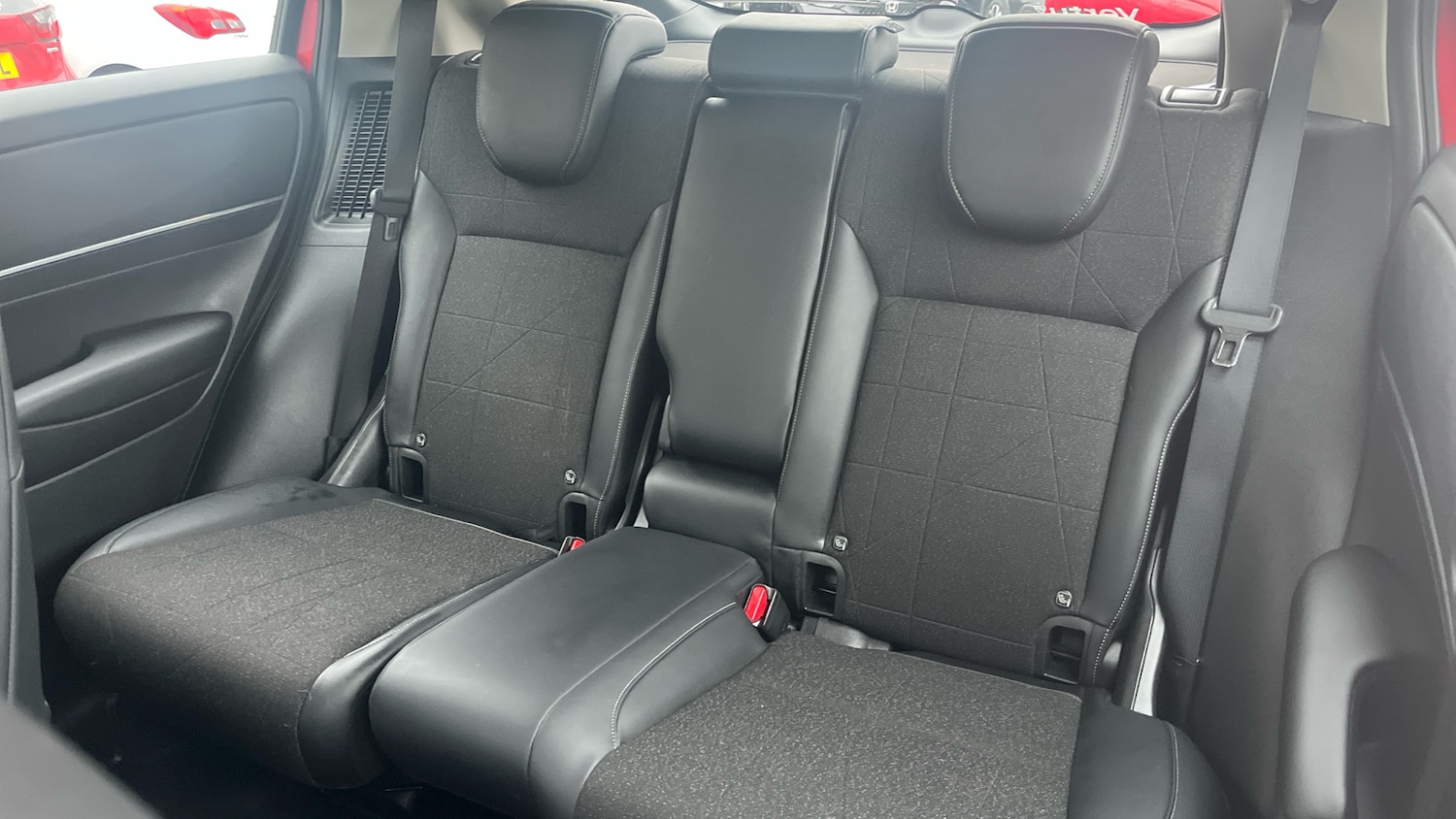 Used Honda HR-V 2023 for sale - 77405619: Photo 8