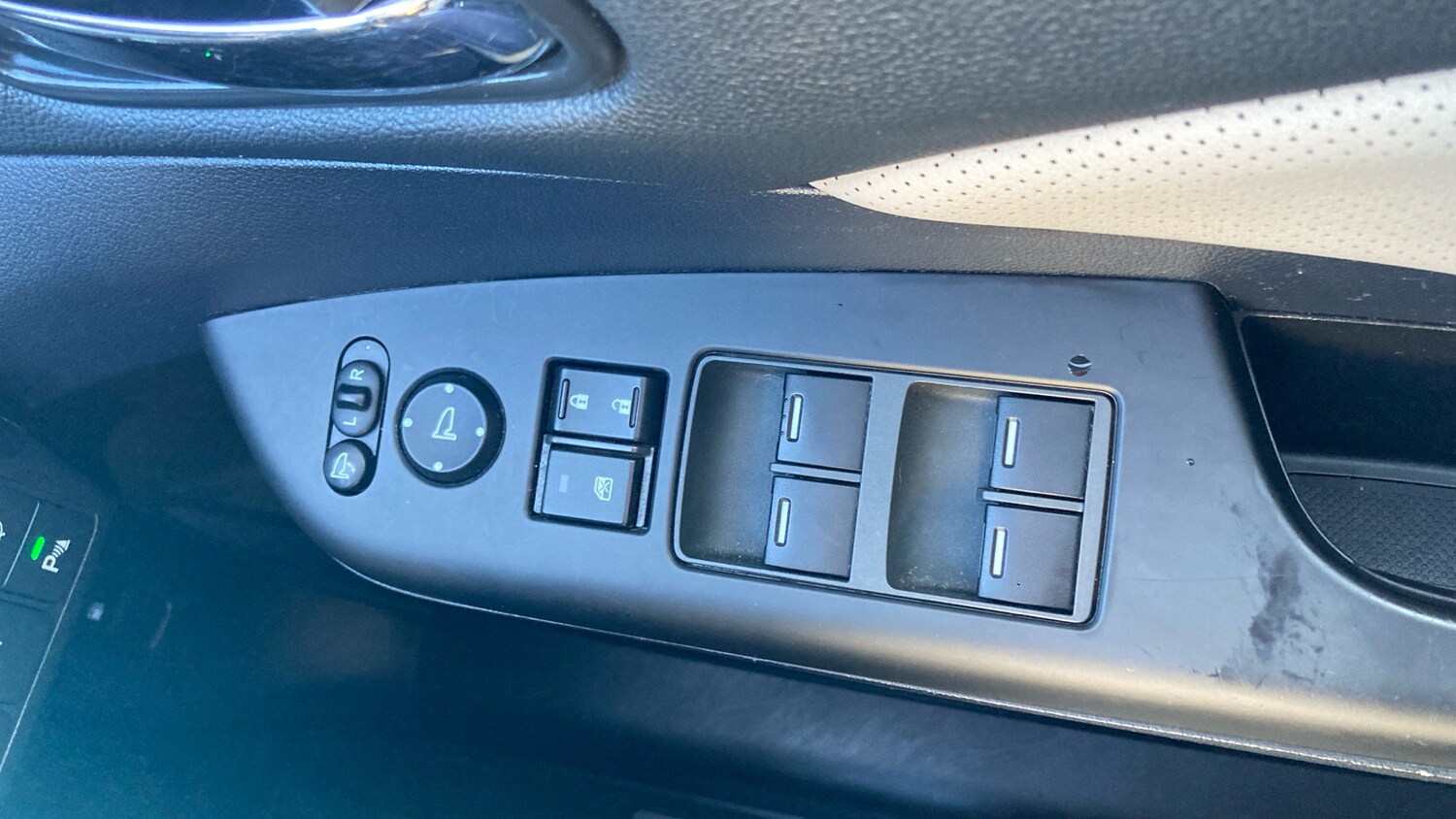 Used Honda CR-V 2018 for sale - 77077805: Photo 21