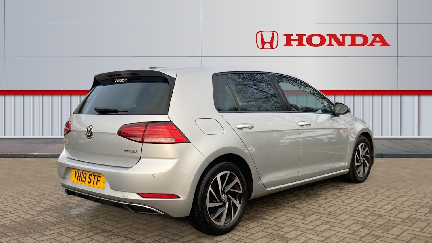 Used Volkswagen Golf 2019 for sale - 76877824: Photo 12