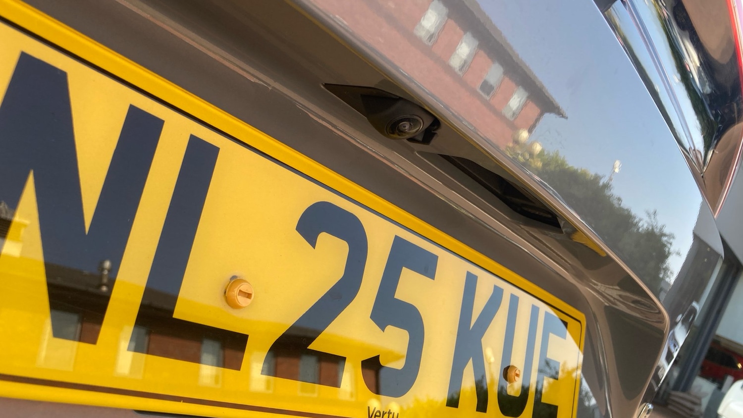 Vehicle 27