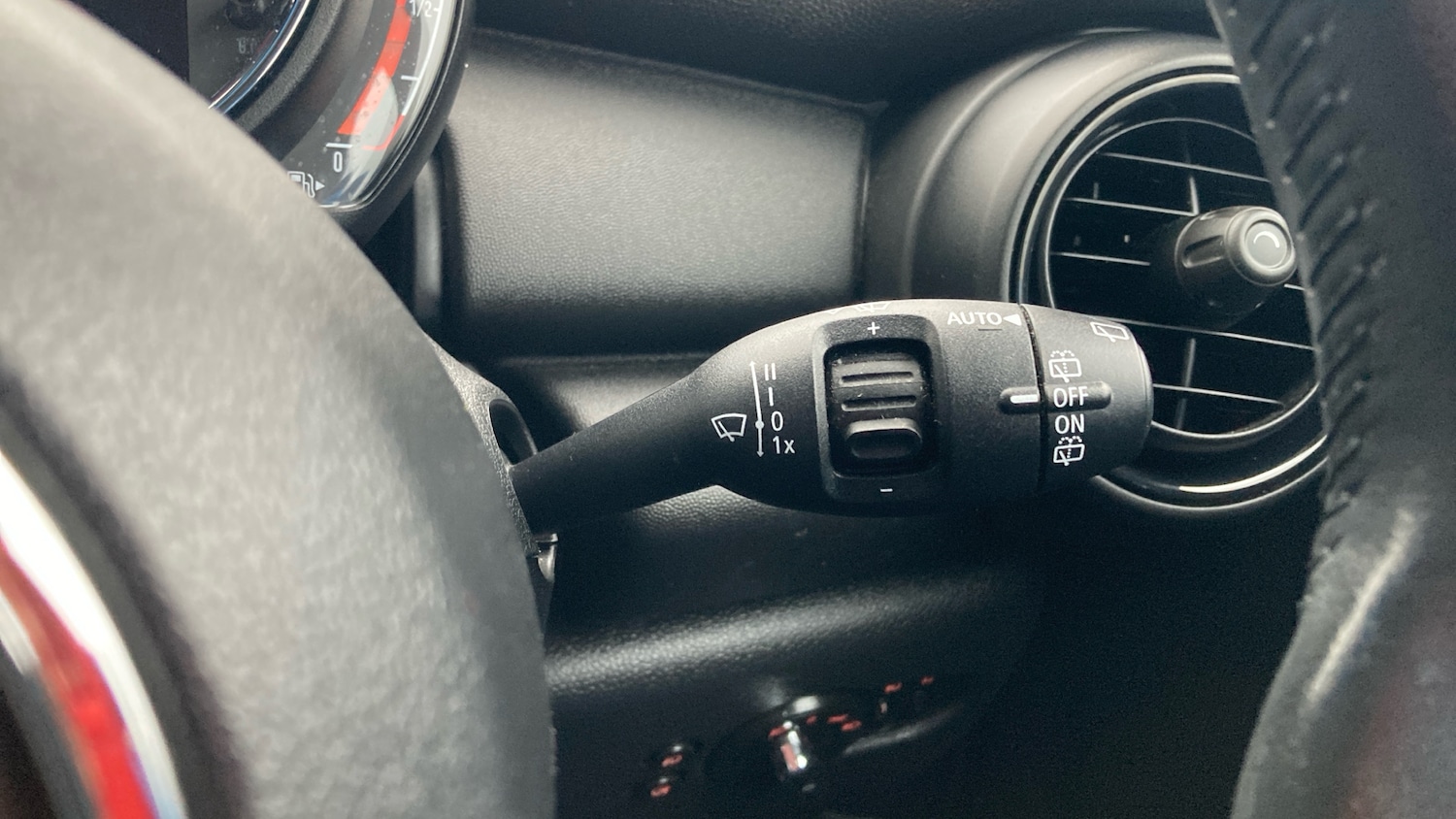 Used MINI Hatch 2018 for sale - 76932117: Photo 14