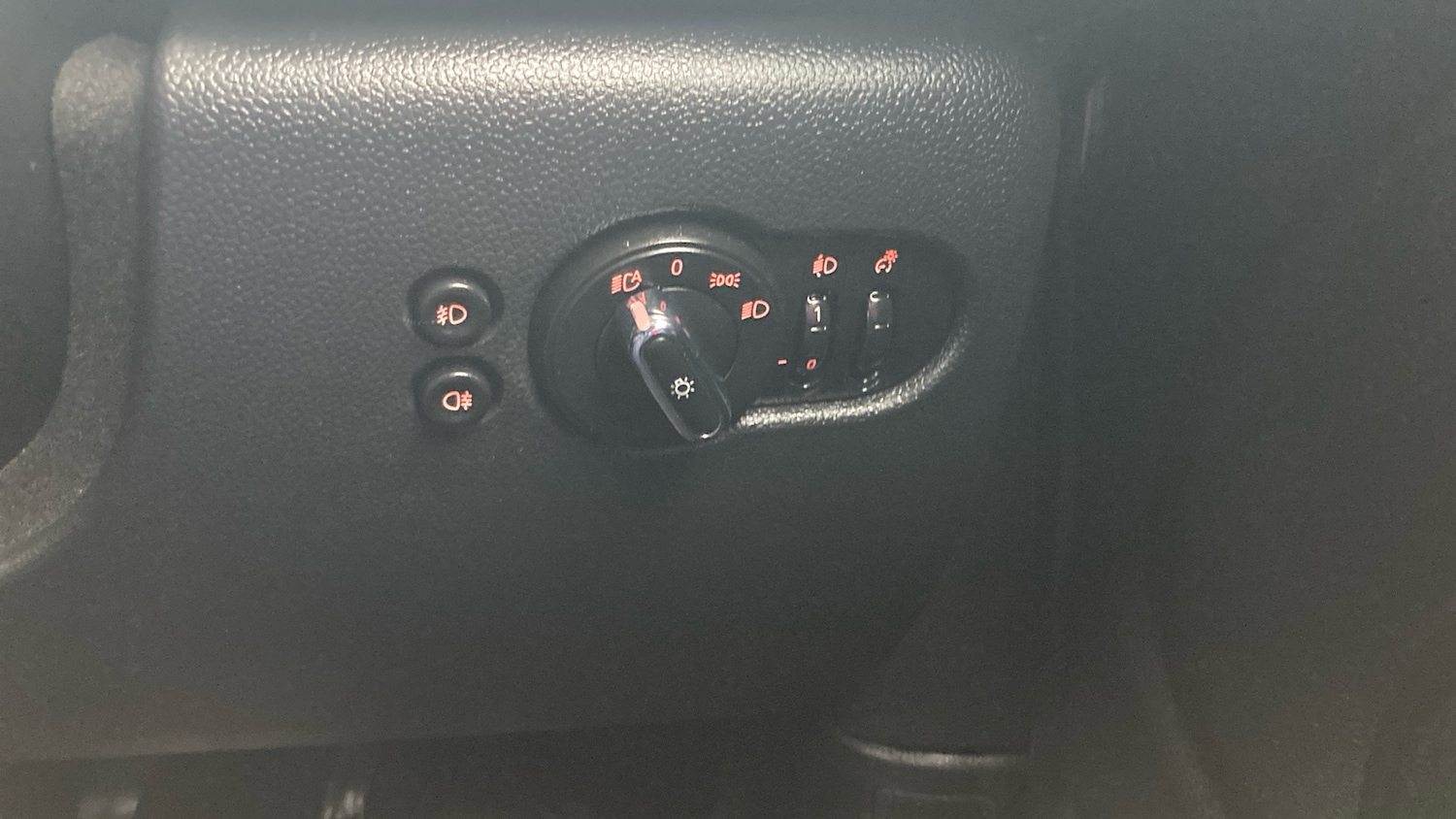 Used MINI Hatch 2018 for sale - 76932117: Photo 16