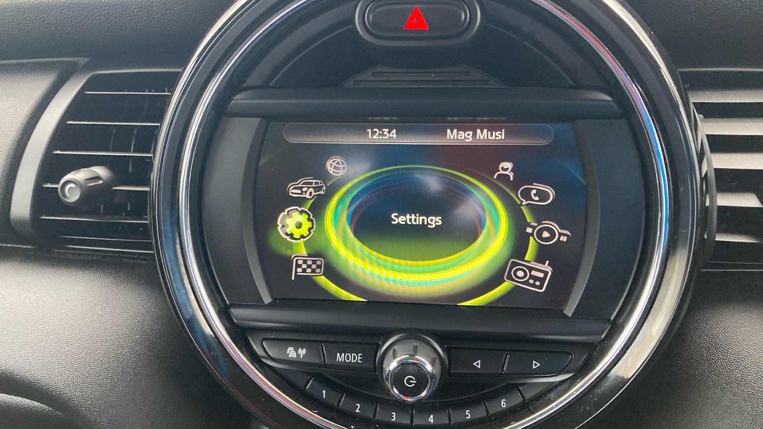 Used MINI Hatch 2018 for sale - 76932117: Photo 19