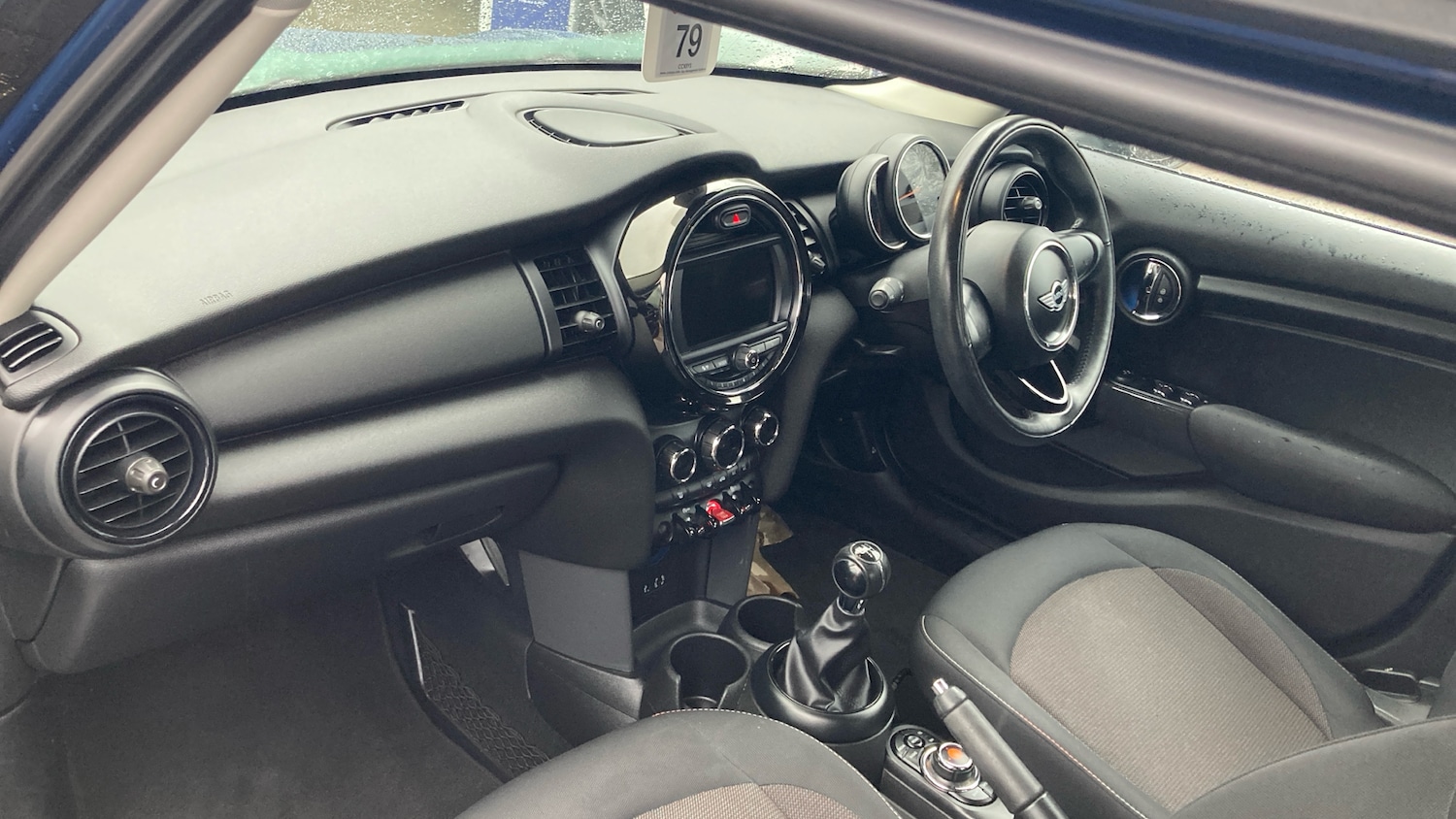 Used MINI Hatch 2018 for sale - 76932117: Photo 2