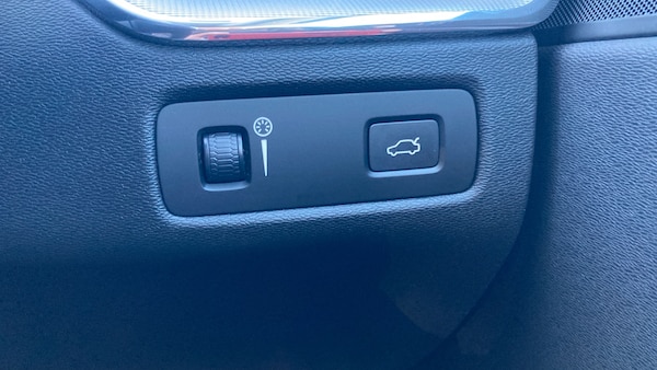 Used Volvo XC60 2019 for sale - 76311277: Photo 19