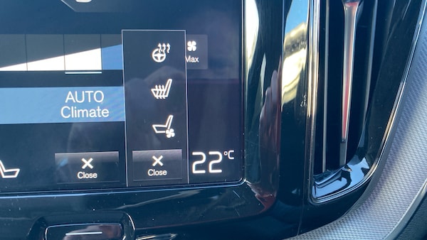 Used Volvo XC60 2019 for sale - 76311277: Photo 24