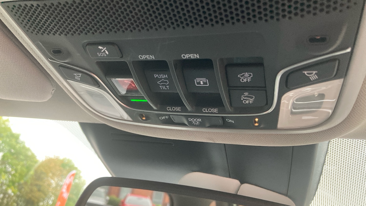 Used Honda CR-V 2020 for sale - 76340508: Photo 29