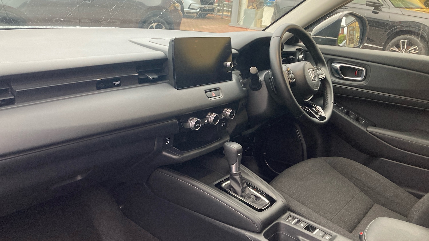 Used Honda HR-V 2025 for sale - 77418241: Photo 2