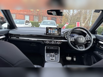 Used Honda CR-V 2025 for sale - 77297056: Photo