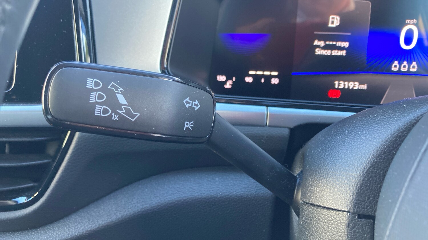 Used Volkswagen T-Roc 2022 for sale - 76352032: Photo 24