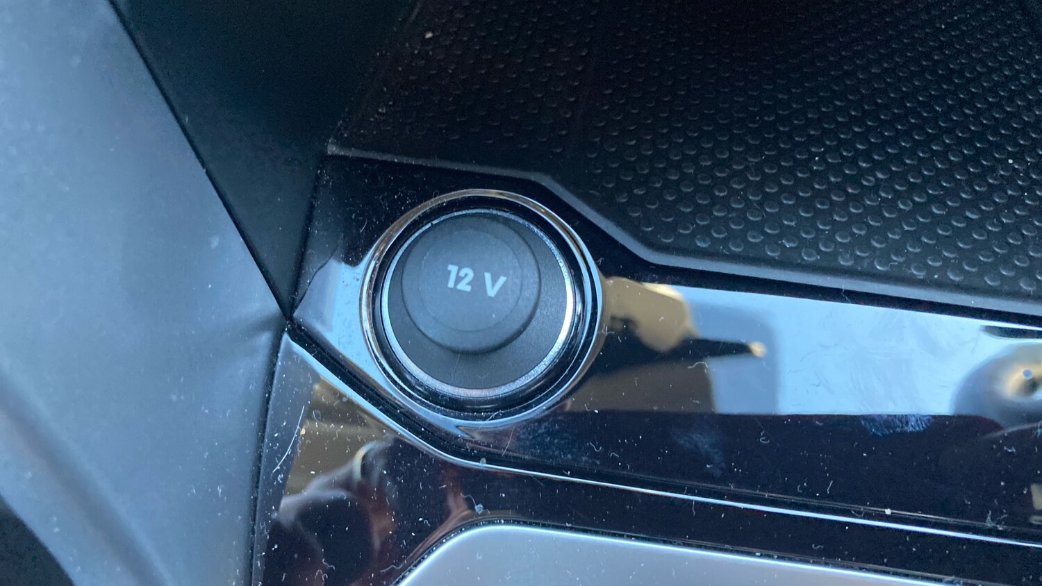 Used Volkswagen T-Roc 2022 for sale - 76352032: Photo 25