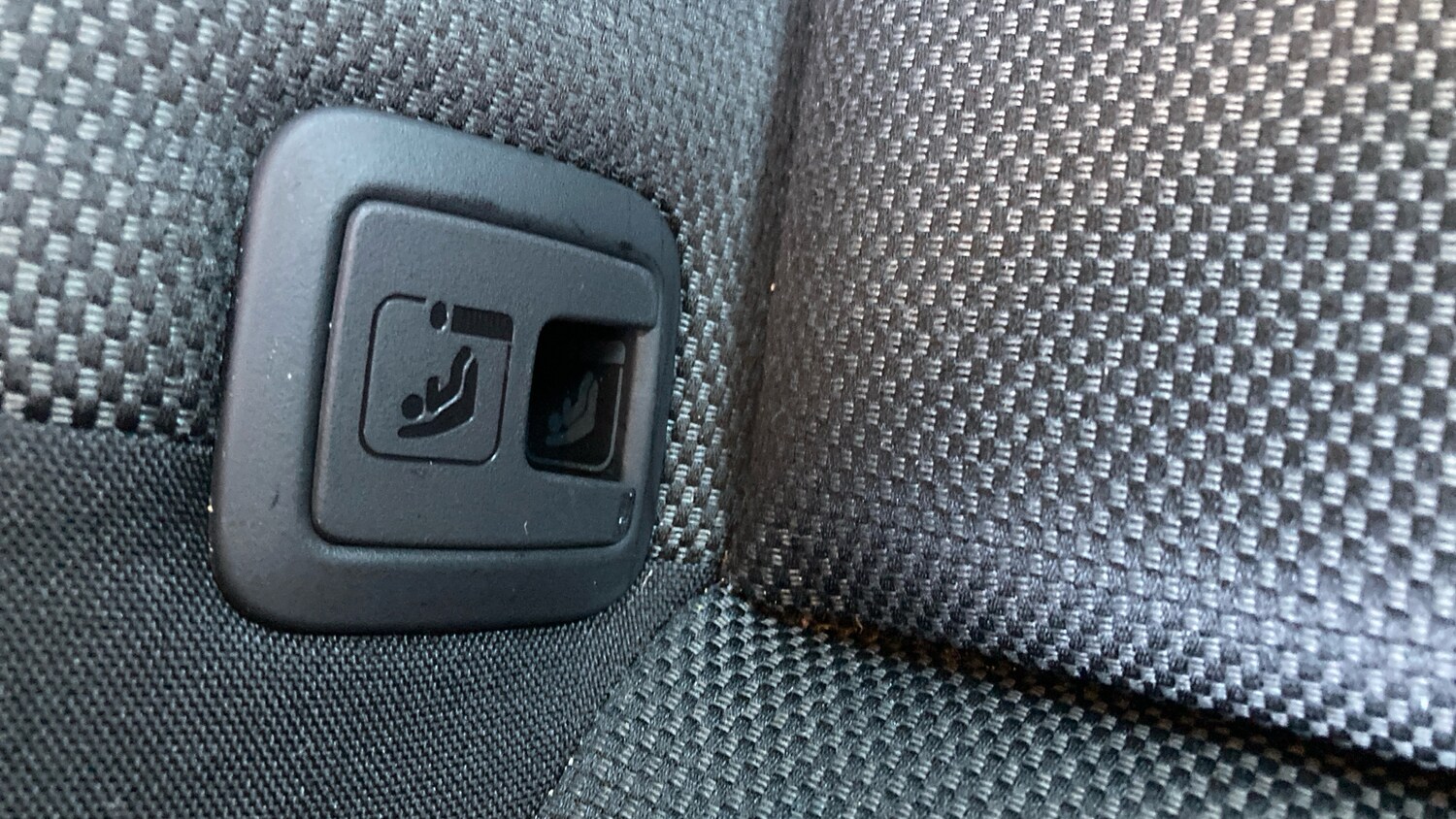 Used Volkswagen T-Roc 2022 for sale - 76352032: Photo 32