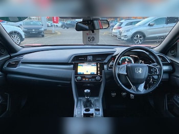 Used Honda Civic 2019 for sale - 76693205: Photo