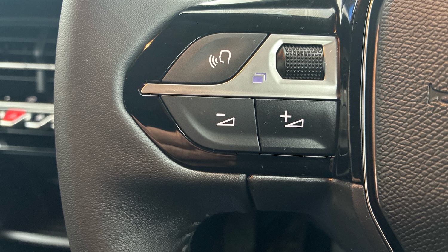 Used Peugeot 208 2025 for sale - 77404502: Photo 13