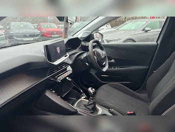 Used Peugeot 208 2025 for sale - 77404502: Photo