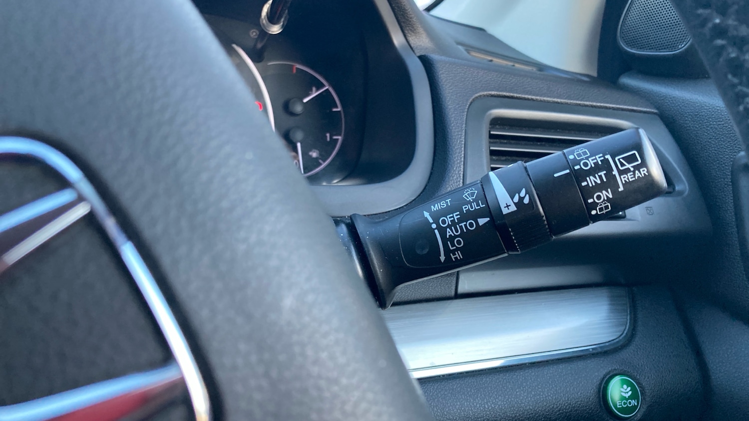 Used Honda CR-V 2017 for sale - 76879224: Photo 18