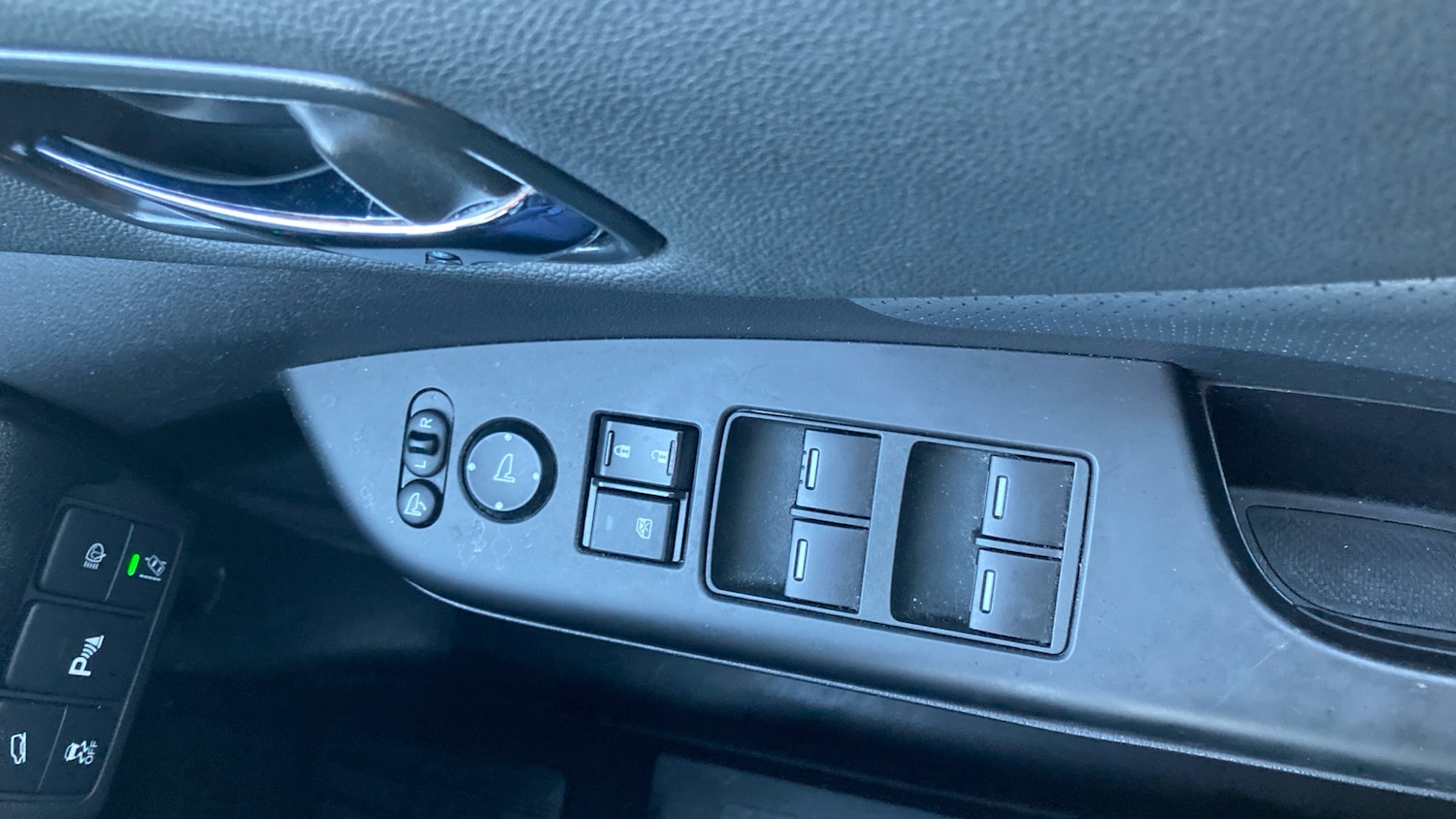 Used Honda CR-V 2017 for sale - 76879224: Photo 22