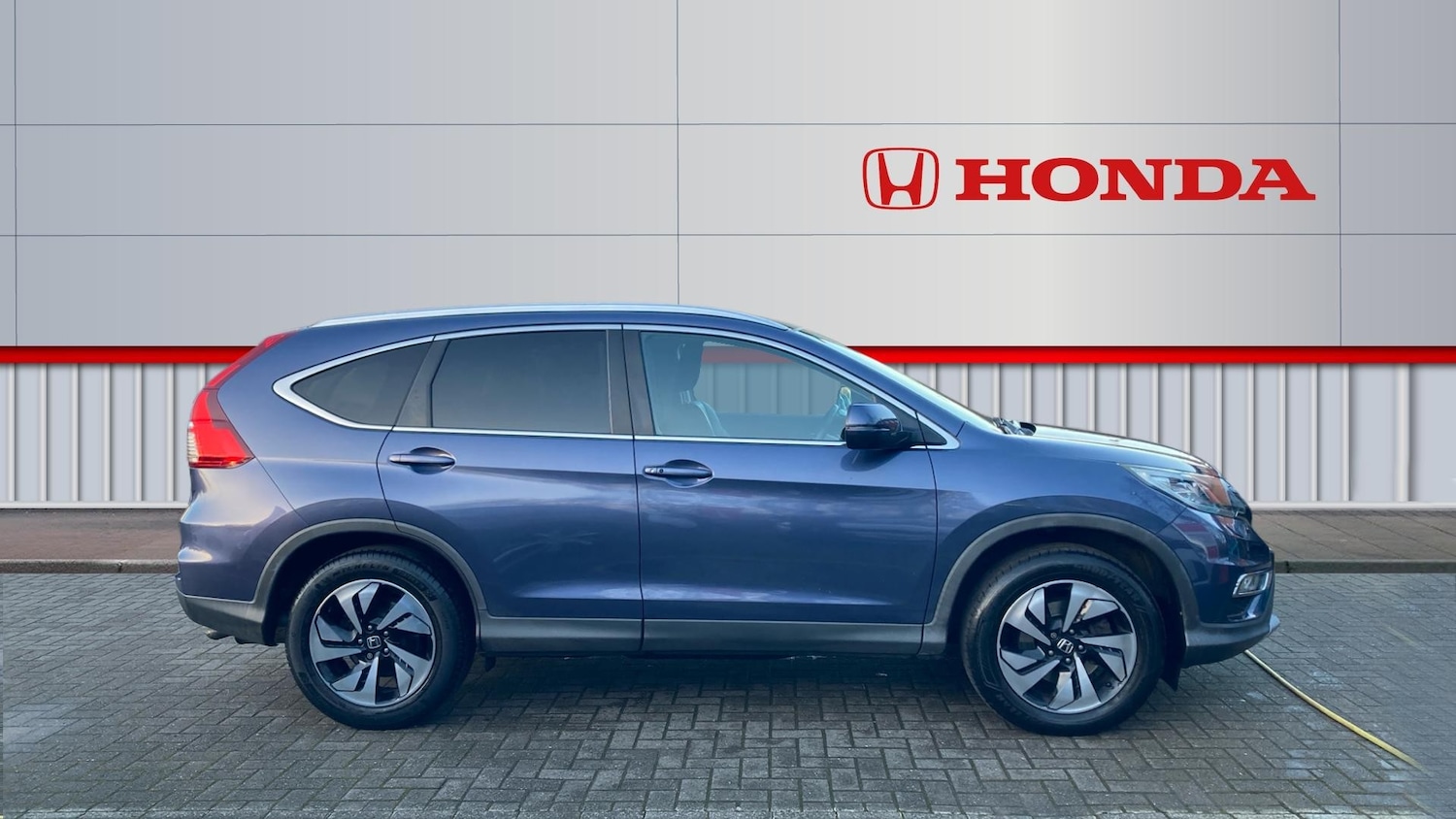 Used Honda CR-V 2017 for sale - 76879224: Photo 5