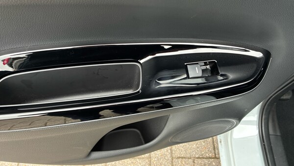 Used Honda Jazz 2022 for sale - 76253916: Photo 27