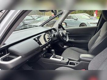 Used Honda Jazz 2022 for sale - 76253916: Photo 2