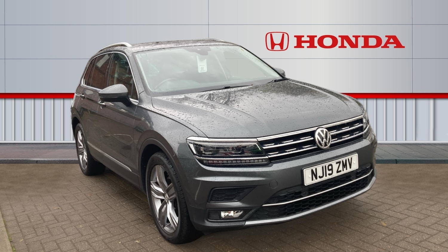 Used Volkswagen Tiguan 2019 for sale - 76461741: Photo 1