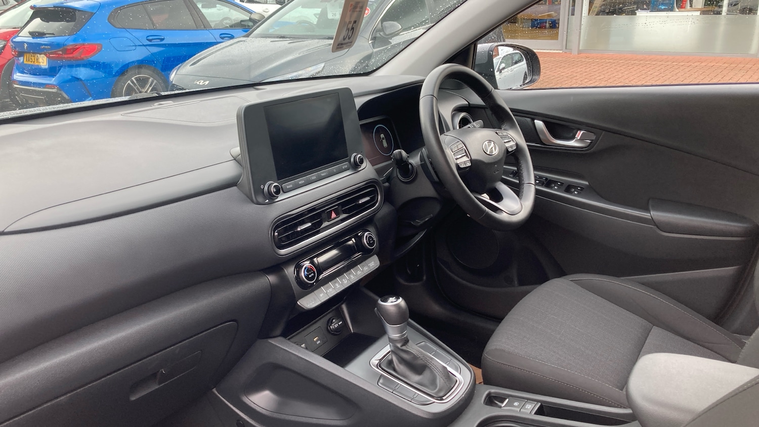 Used Hyundai KONA 2021 for sale - 76352033: Photo 2
