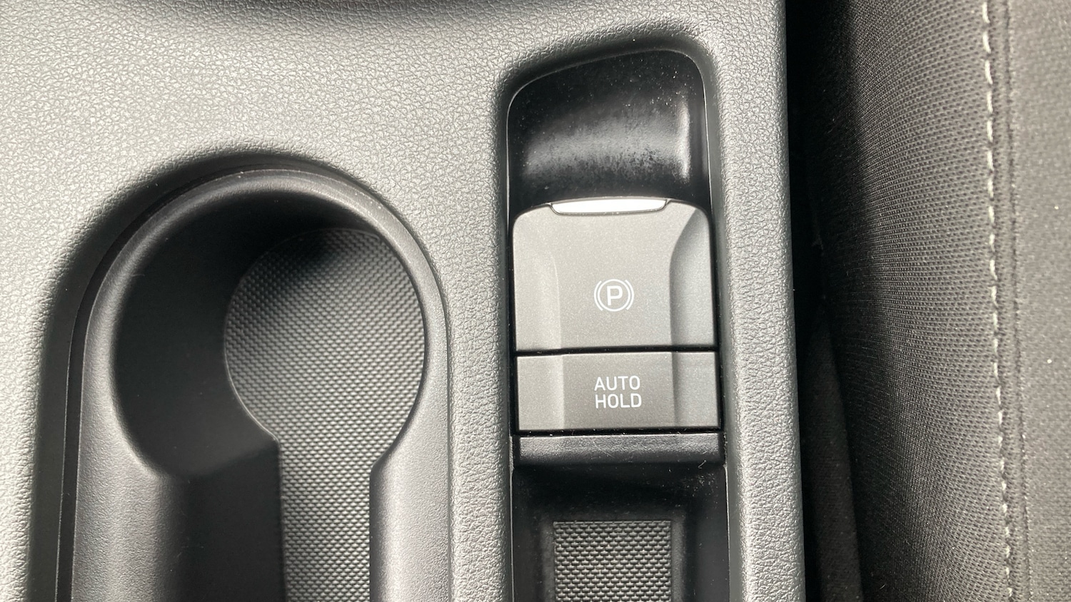 Used Hyundai KONA 2021 for sale - 76352033: Photo 22