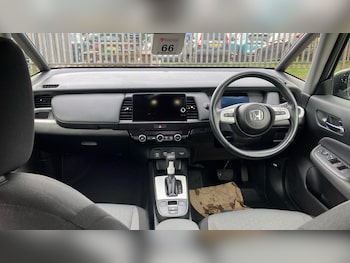 Used Honda Jazz 2023 for sale - 78352398: Photo