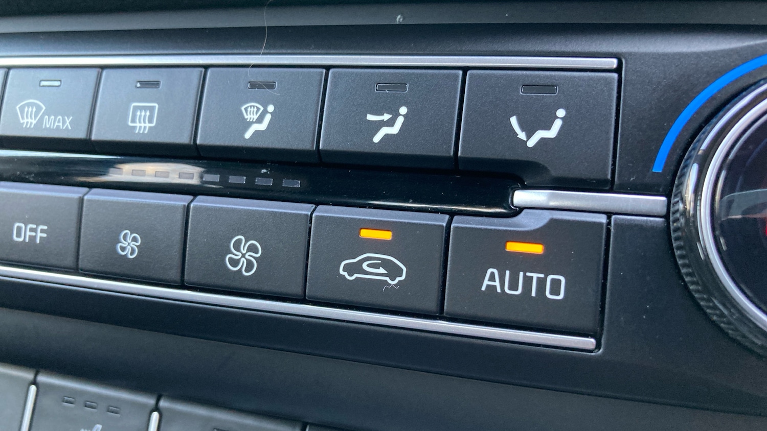 Used Kia Ceed 2023 for sale - 76106935: Photo 32