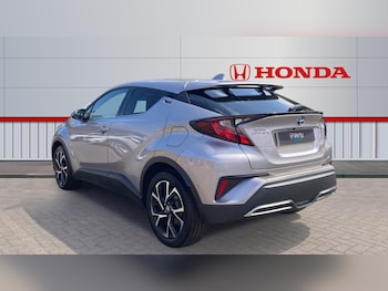 Used Toyota C-HR 2021 for sale - 79357384: Photo