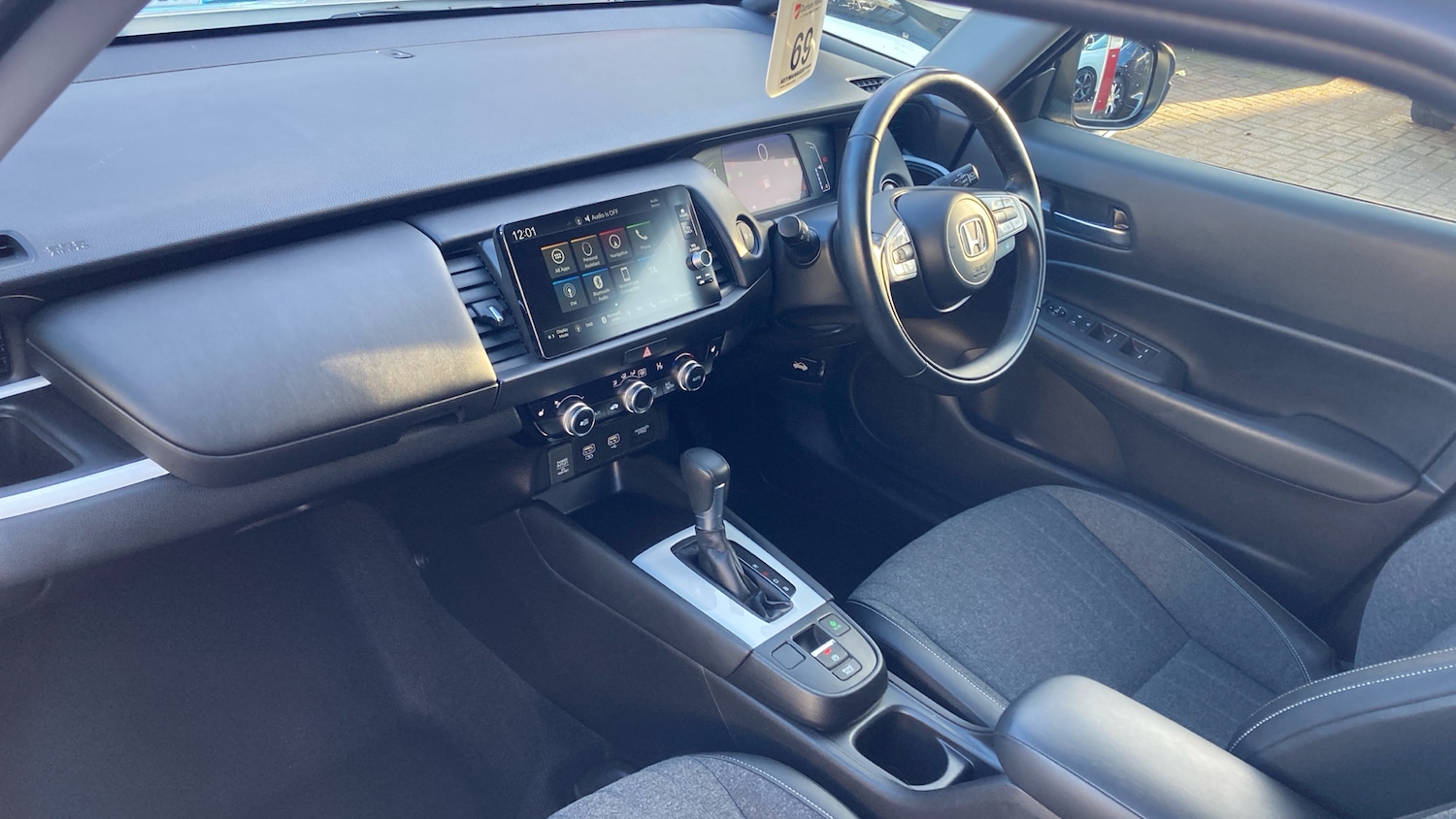 Used Honda Jazz 2021 for sale - 76891990: Photo 2