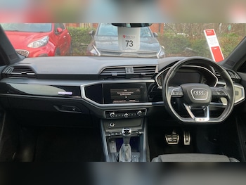 Used Audi Q3 2021 for sale - 77077802: Photo