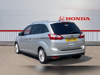 Used Ford Grand C-Max 2017 for sale - 79017640: Photo