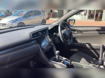 Used Honda Civic 2019 for sale - 78297595: Photo