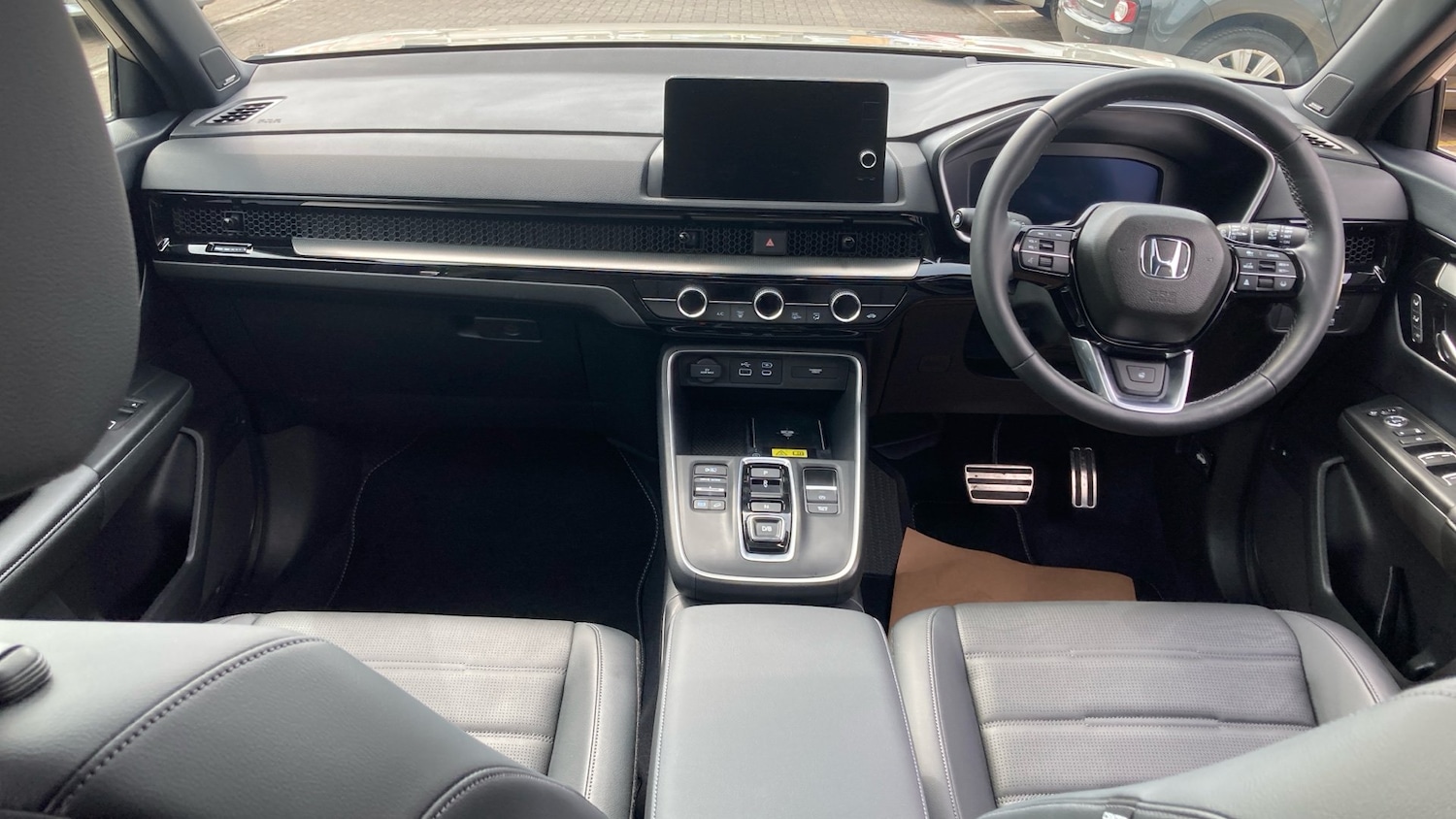 2025 Honda CR-V 2.0 ePHEV Advance Tech 5dr eCVT Estate Estate Hybrid Automatic - Picture 4 of 24
