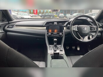 Used Honda Civic 2018 for sale - 78133375: Photo