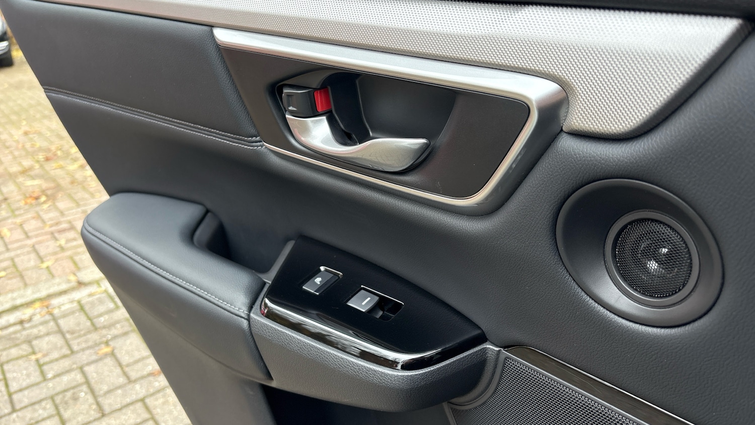 Used Honda CR-V 2020 for sale - 76803305: Photo 17