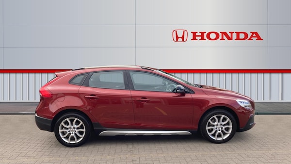 Used Volvo V40 2016 for sale - 76018027: Photo 5