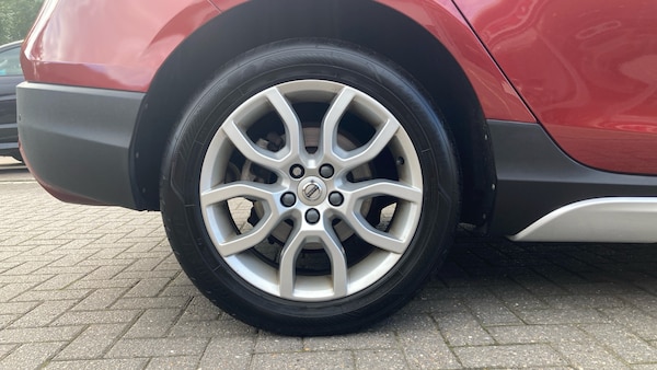 Used Volvo V40 2016 for sale - 76018027: Photo 9
