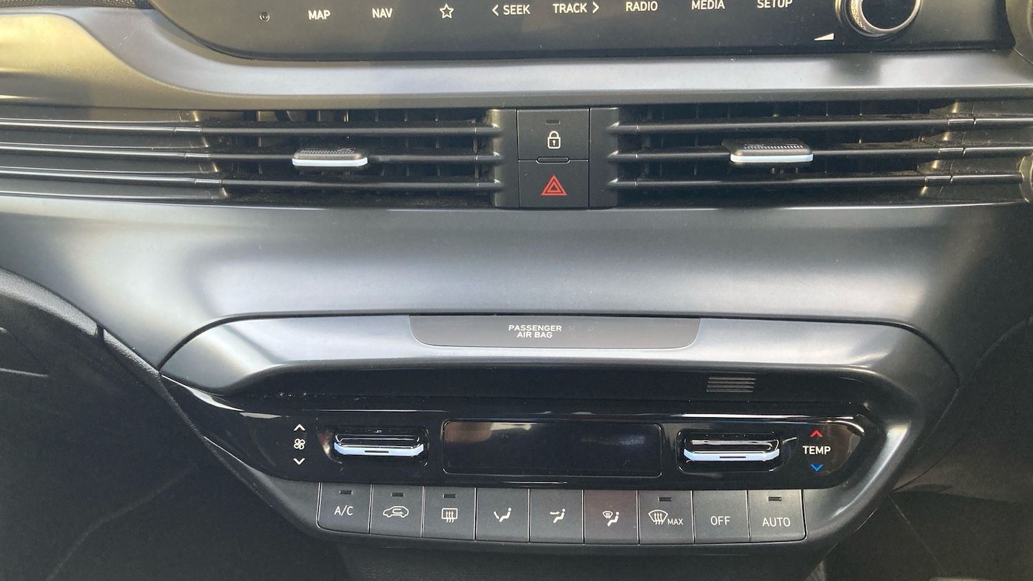 Used Hyundai i20 2022 for sale - 76918769: Photo 21