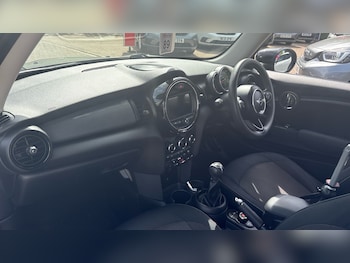 Used MINI Hatch 2020 for sale - 78681176: Photo