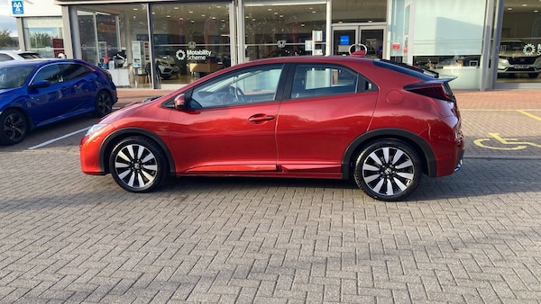Used Honda Civic 2017 for sale - 76220710: Photo 35